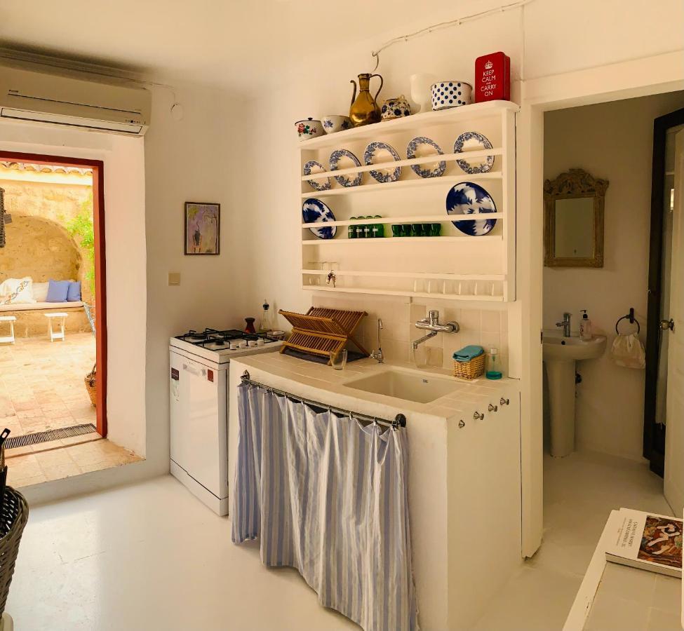 Aracati Pansiyon เซสเม ภายนอก รูปภาพ